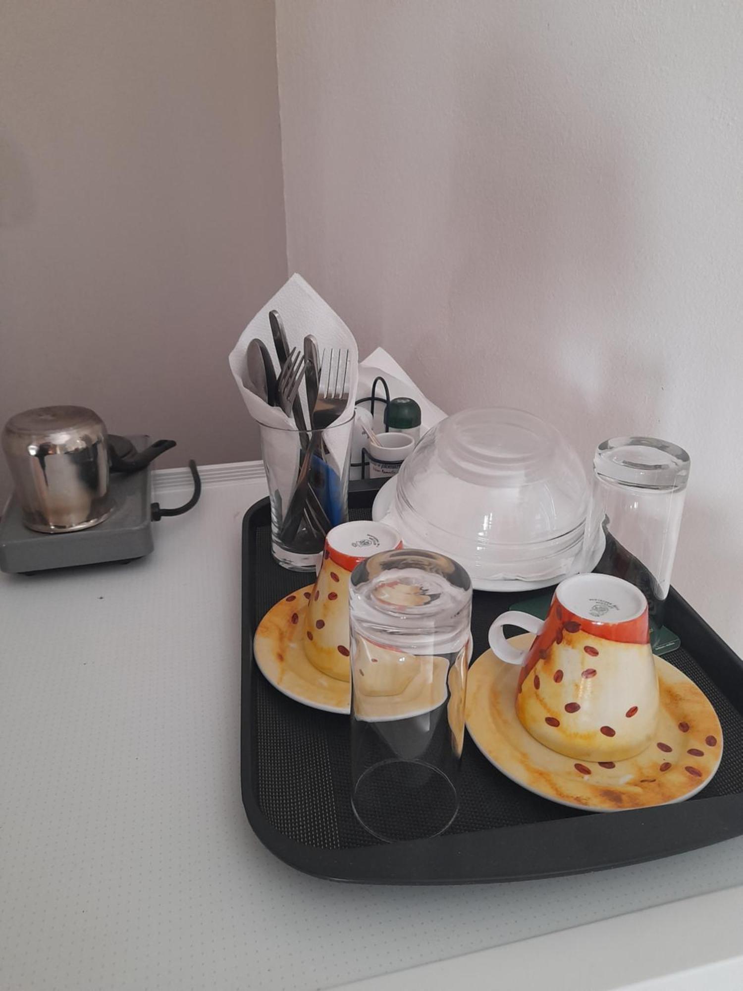 Delfini Aparthotel Akhladherí Exteriör bild